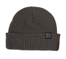 Load image into Gallery viewer, HEAVY KNIT DOCK BEANIE COLLECTION